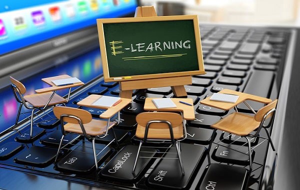 مقایسه یادگیری آنلاین و آموزش حضوری چه مواردی را یادآور می شود؟